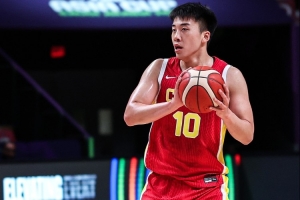 王俊杰无任何职业履历就进入国家队 历史第五人&amp;比肩郭艾伦周琦